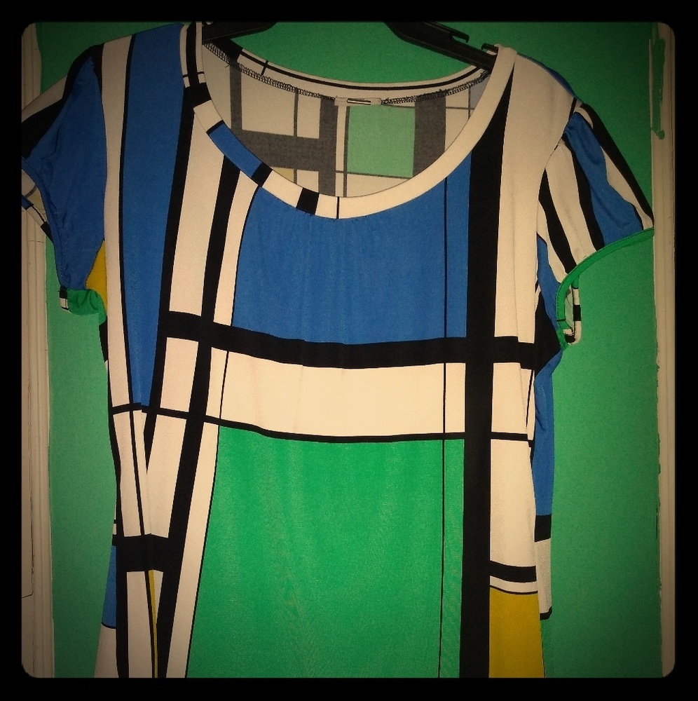Beautiful block shirt